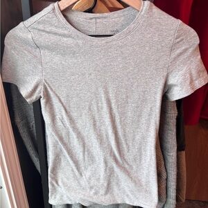 nuuds Light Gray Women's Short Sleeve Tee